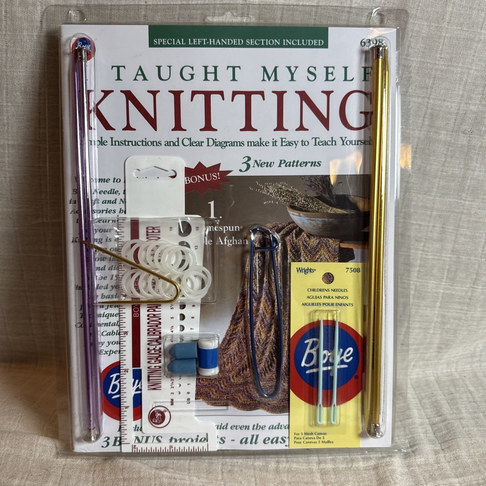 Boye 6398 Taught Myself Knitting Kit New Sealed Beginner Hobby Gift Set Patterns